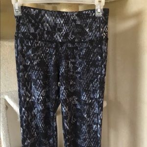 Xs Python high waisted Athleta leggings